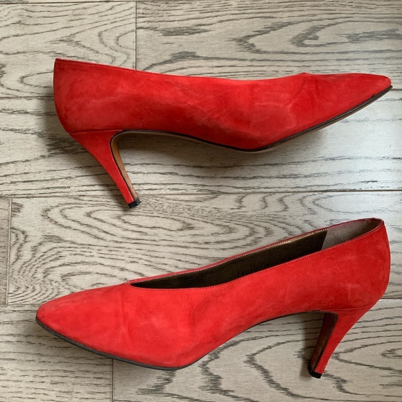 yves saint laurent / red suede pumps - Picture 4 of 9